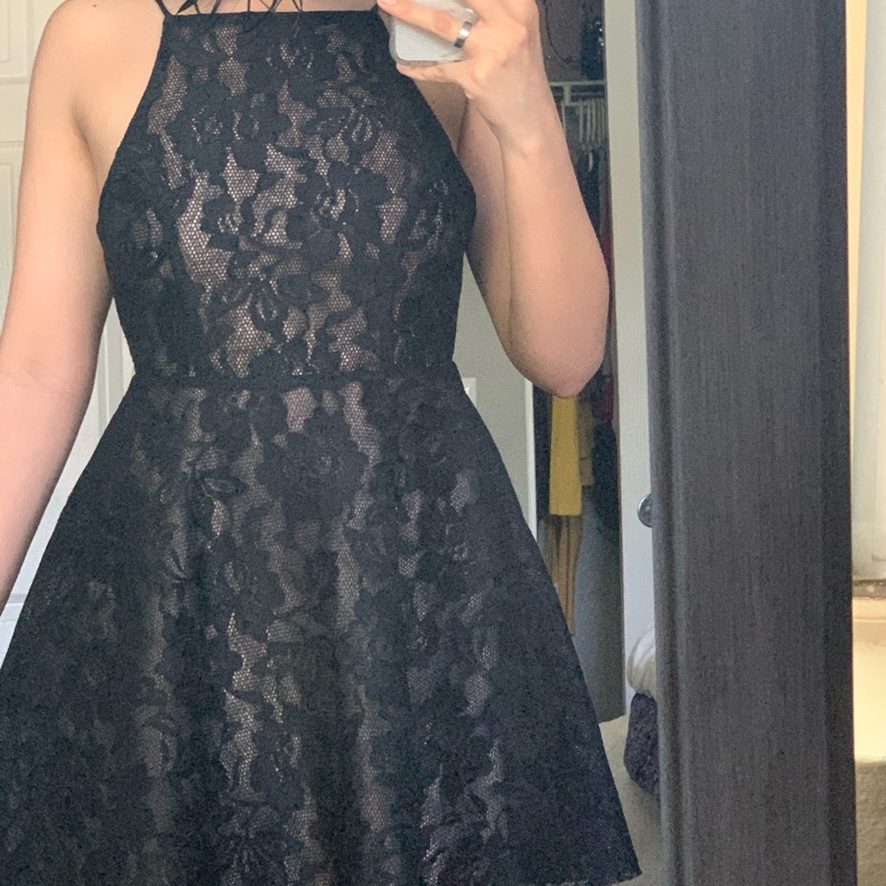 Windsor dress, black and cream white